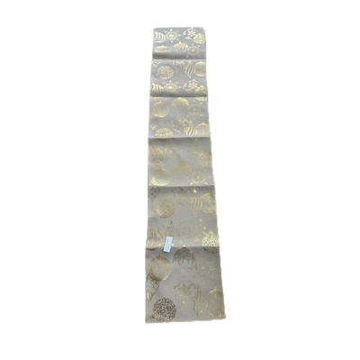 CAMINO DE MESA NAVIDAD 174 cm x 35 cm CREMA CON BOLAS DORADO