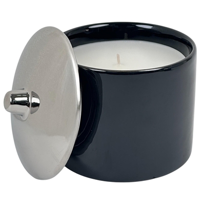 VELA DECORATIVA 10.5 cm x 10 cm REDONDO NEGRO CON TAPA