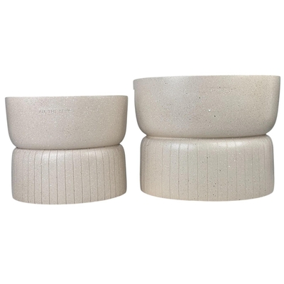 MACETA 39 cm x 37 cm CERAMICA CREMA CON LINEAS