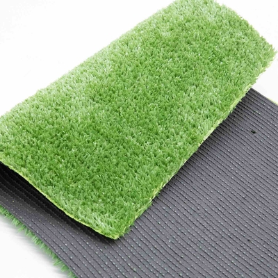 ALFOMBRA TIPO GRAMA USO INTERIOR / EXTERIOR 1 m x 5 m x 7 mm PLASTICO VERDE