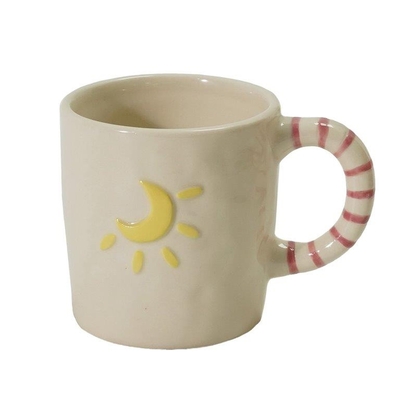 TAZA 8.9 cm x 8.5 cm x 12.1 cm CERAMICA CREMA DISEÑO LUNA