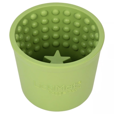 PLATO PARA PERRO 9 cm x 9.5 cm CAUCHO VERDE ALIMENTACION LENTA